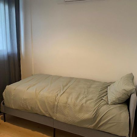 5 Pieces Av Petite Place Parking Proche Zenith Et Cite Sciences Villette Pantin Exterior foto